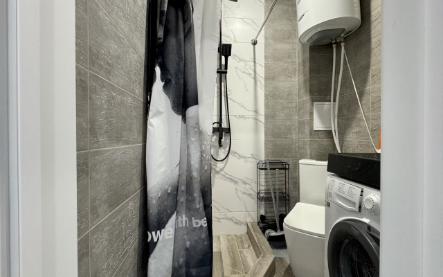 Studiya V 5 Minutah Ot Morya Flat