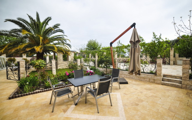 Villa Dolphin Apart-Hotel