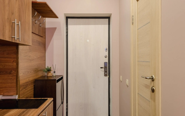 Апартаменты Студия у метро Окружная  Bon Voyage