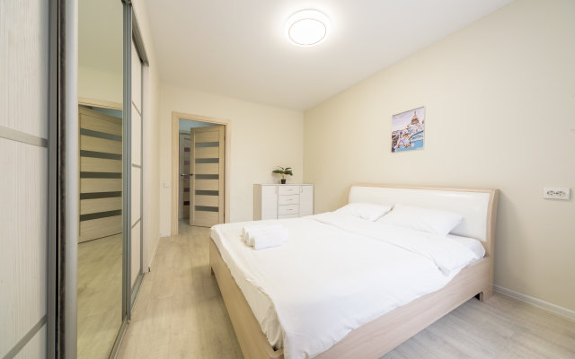 Naprotiv Otelya Hilton Apartments