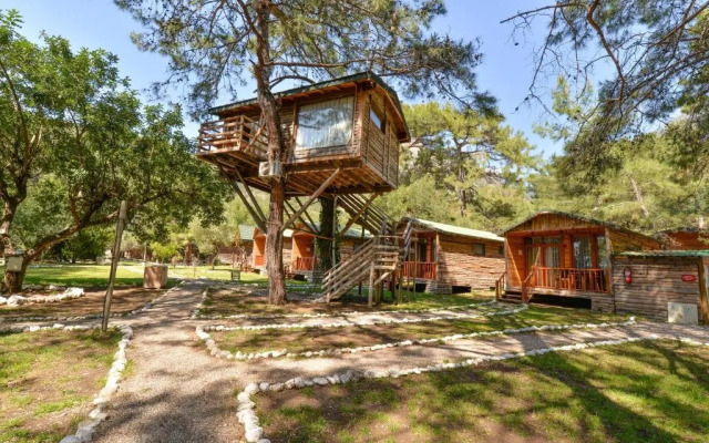Sea Valley Lodge