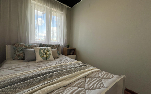 Yevro 2-kom Borsoyeva 77-36 Kakdoma Viaduk Ulan-Ude Flat