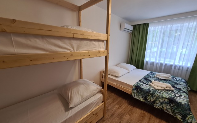 Apartment Hello, Kerch