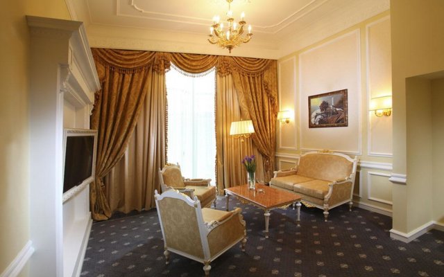 Aleksandrovski Grand Hotel Vladikavkaz