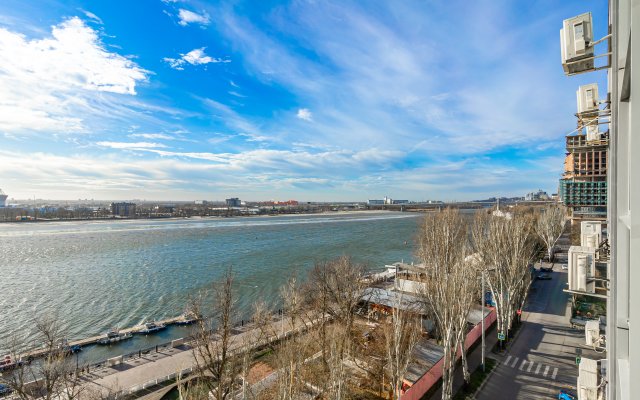 V Akvamarine Apartments