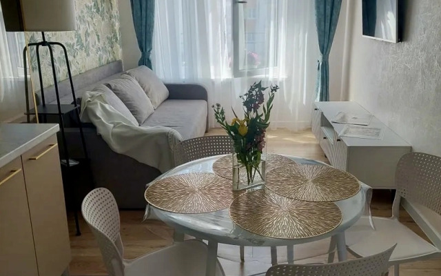 Na Beregu Morya S Dizaynerskim Remontom Flat