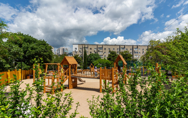 Na Ulitse Polevaya 45 Flat