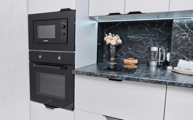 Апартаменты на Пархоменко 151/1