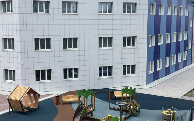 S Sovremennym Dizaynom I Mebelyu Flat