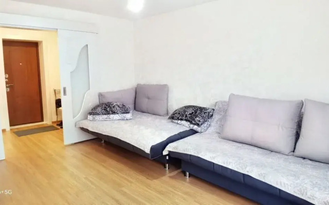 Квартира 2-к Имангуловская 4