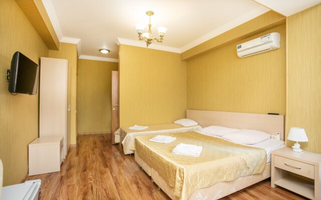 Astoria Guest House