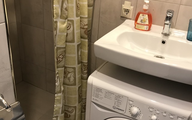 Sandi Na Vesenney V Lyubertsakh Apartments