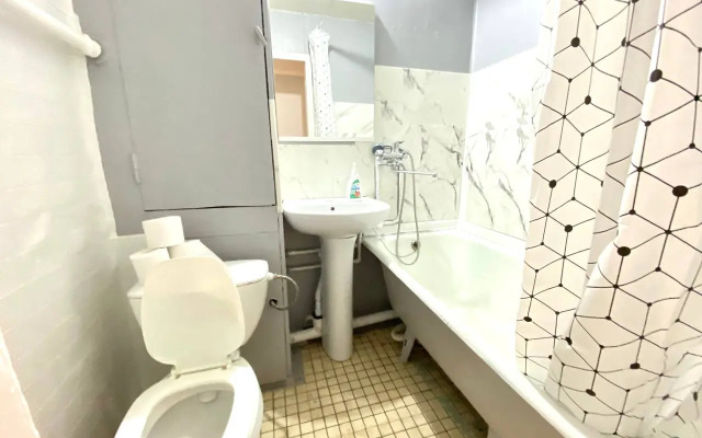 Квартира просторная на 4 гостей рядом с центром