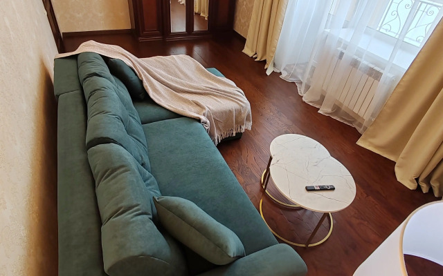 2-Komnatnaya Kvartira S Pryamym Vidom Na Volgu Apartments