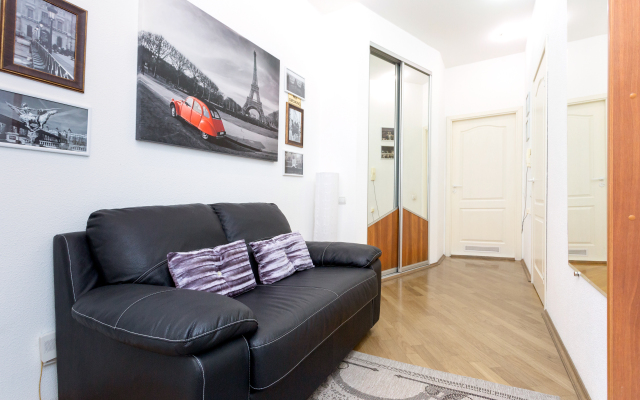 Апартаменты на Карла Маркса 8