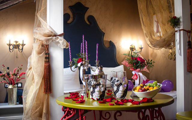 Бутик-Отель За Кулисами