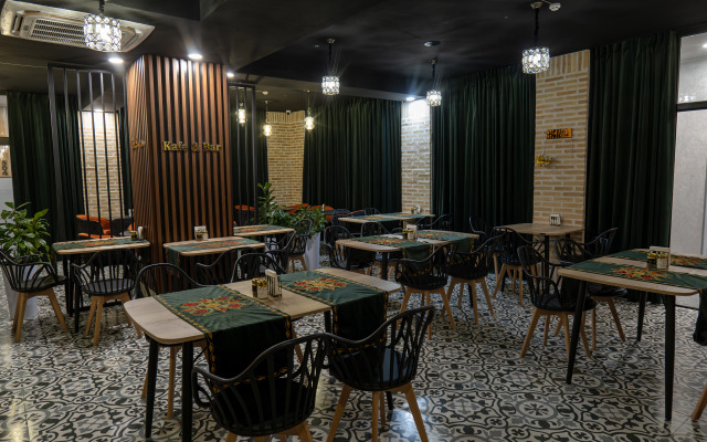 Badyan Hotel