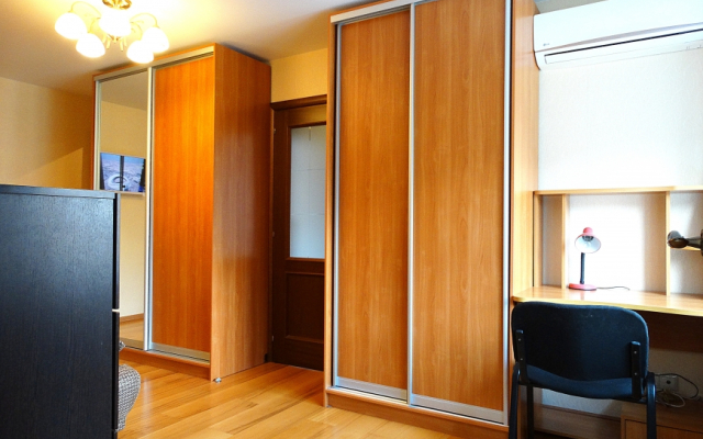 InnDays Na Bazhenova 12 Apartments