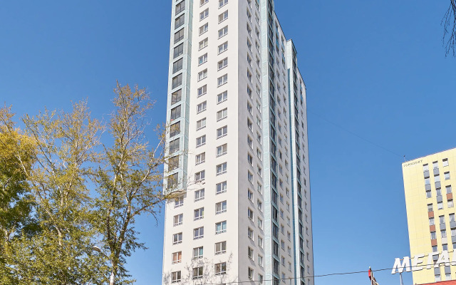 Apart Loren Flat