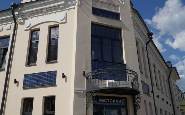 Отель Марани