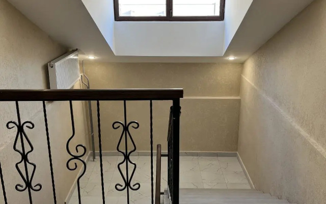 Апартаменты Душевная Студия - Мансарда в Центре Ломоносова