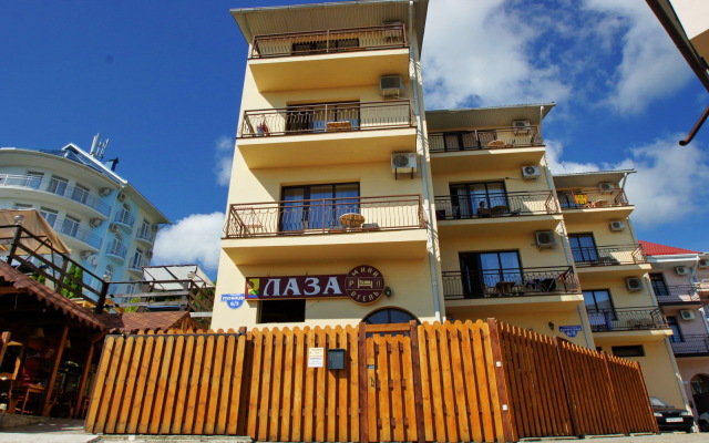 Laza Mini-Hotel