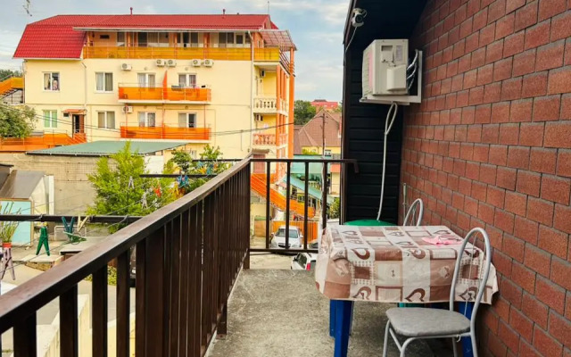 Sem'ya Guest House