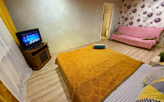 Апартаменты возле Мега Гринна