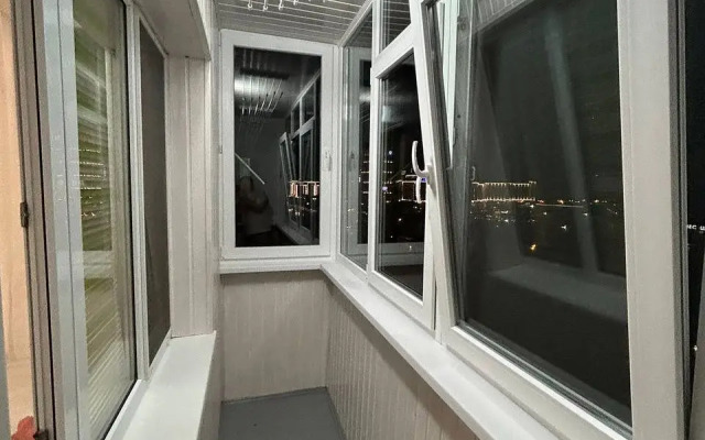 Ryadom S Metro Apartments