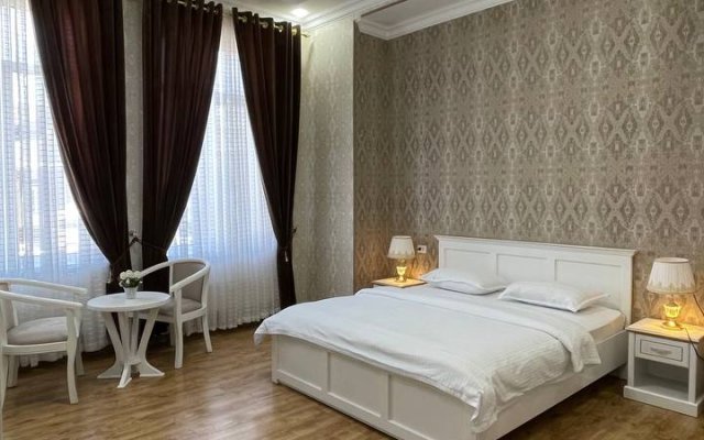 Izumrud Palace Hotel