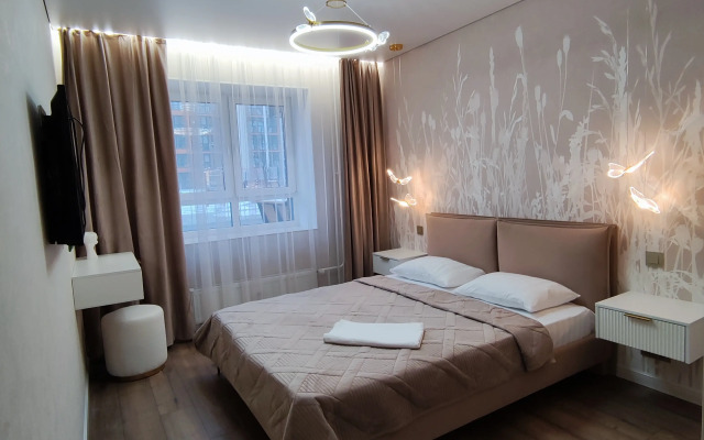 Stilnaya Dizaynerskaya V Novom Dome Flat