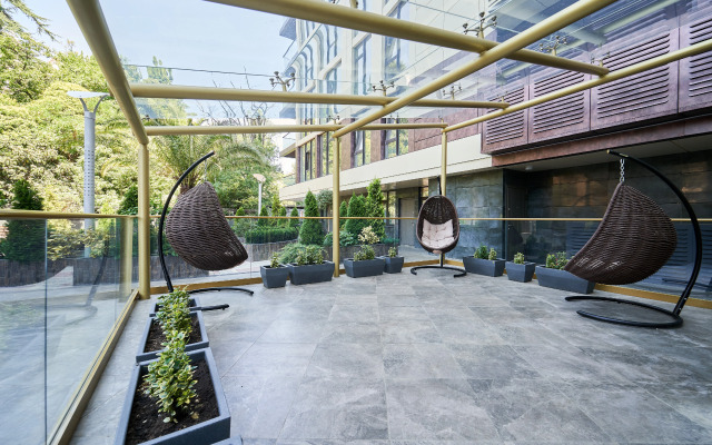 Apartments S Basseynom V Tsentre Sochi