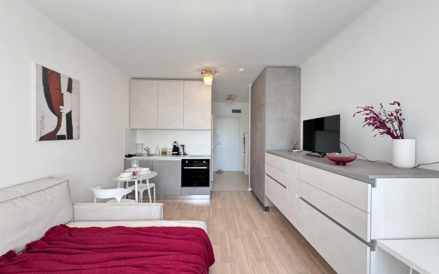 Burgundy Studio Msk Flat