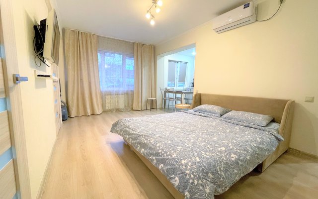 Квартира Цвет Моря Семейная 3-Комнатная