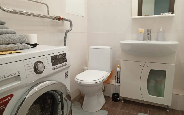Uyutnaya Atmosfera Na Yeremenko Flat