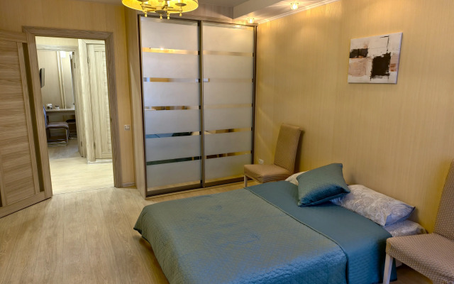 Квартира 3-комн. квартира в центре города