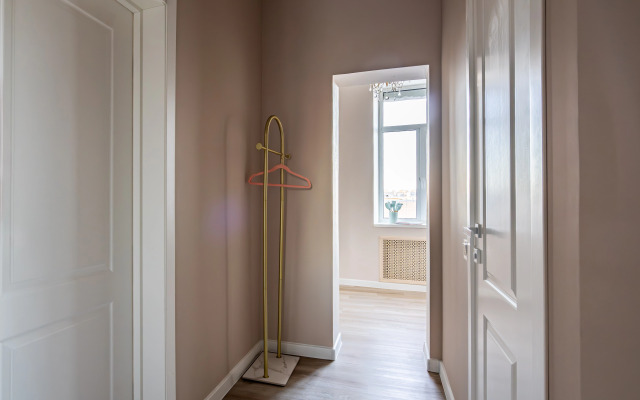 Квартира Уютная для двоих LetYourFlat Assol