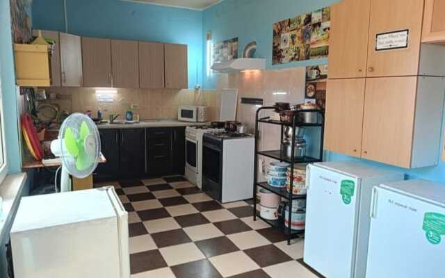 Barkhatny Sezon Guest House