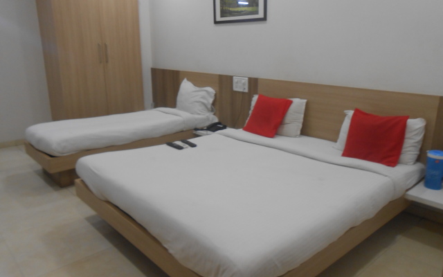 Отель Balaji Inn Hotel Nasik