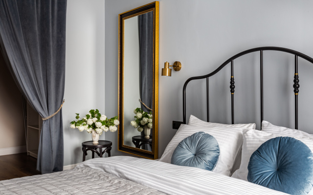 Apartments Old fashioned Petrogradka