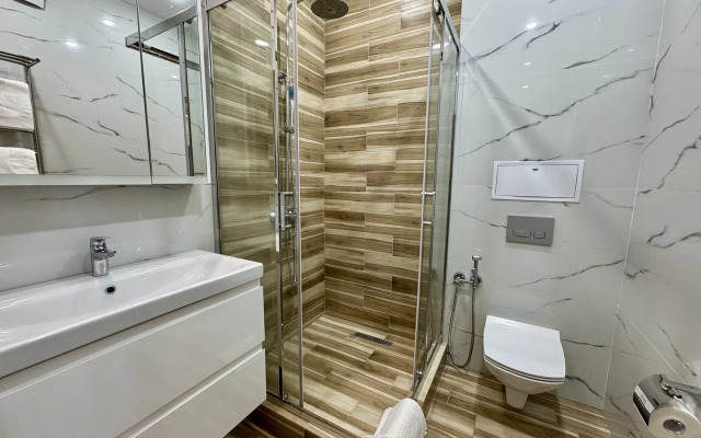 Квартира с панорамным видом, Новосёлов 5/1