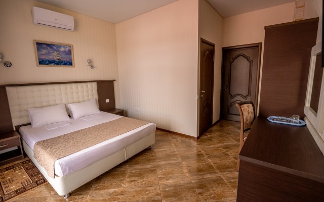 Lenivy Tyulen Guest House