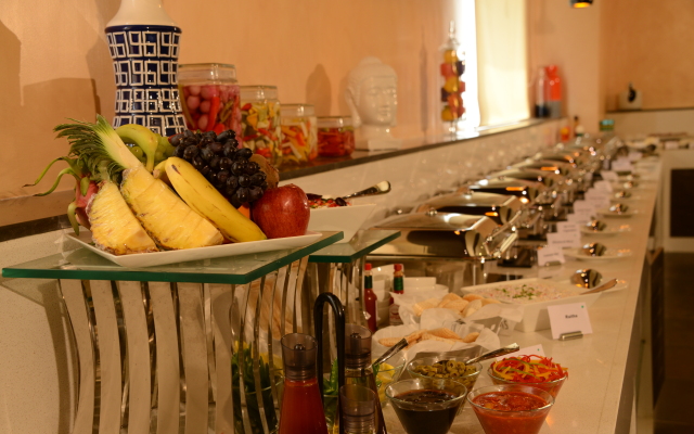 Blu Iris Hotel