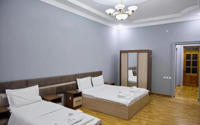 Art Garden Hotel