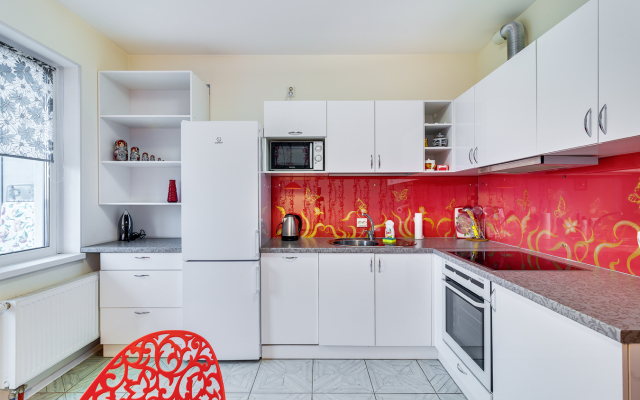 Квартира Red Wall