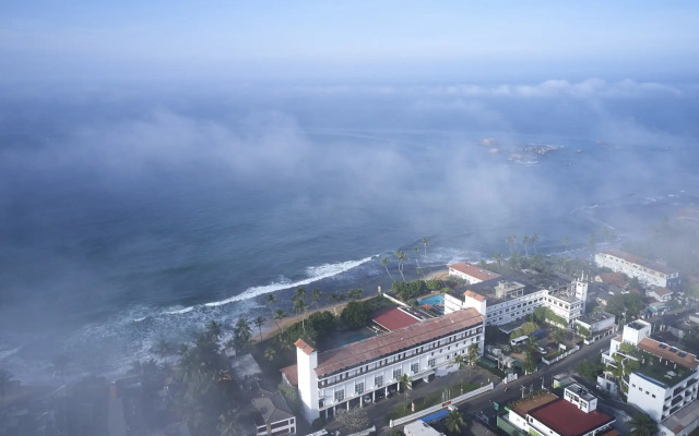 Отель Citrus Hikkaduwa