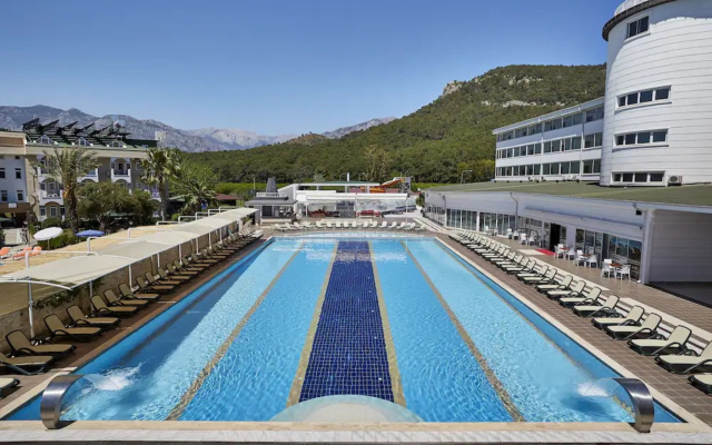 Zeyda Kemer Hotel