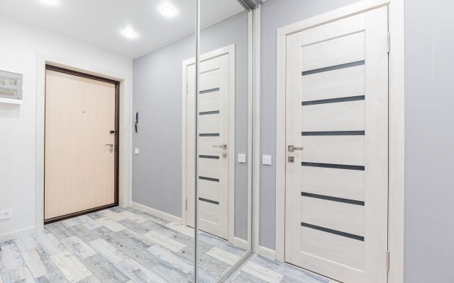 Апартаменты Петровские на Набережной озера 22