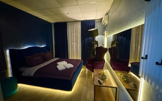 Отель Room Room