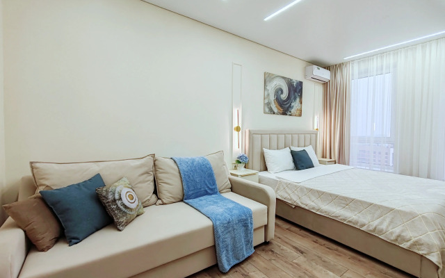 Flat s Panoramnym Vidom na Skver Geroyev Rossii